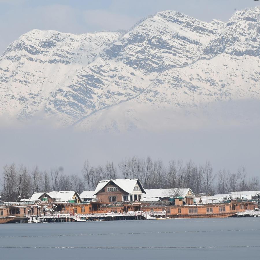 Hotel Chicago Group Of Houseboats Srīnagar Zewnętrze zdjęcie